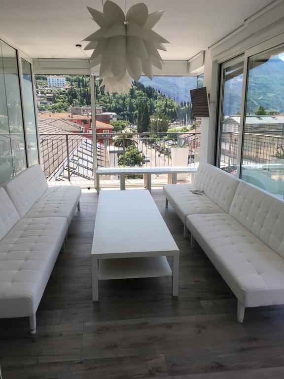 Hotel La Perla Riva del Garda Luaran gambar